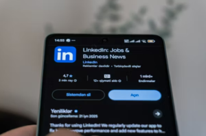 linked in app download page on a smart phone